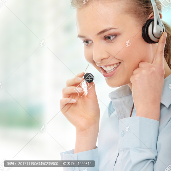 女人