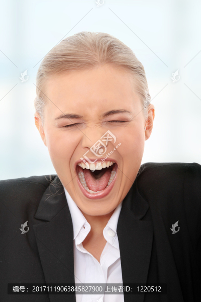 女人