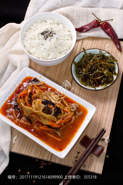 魚香肉絲飯,拌飯