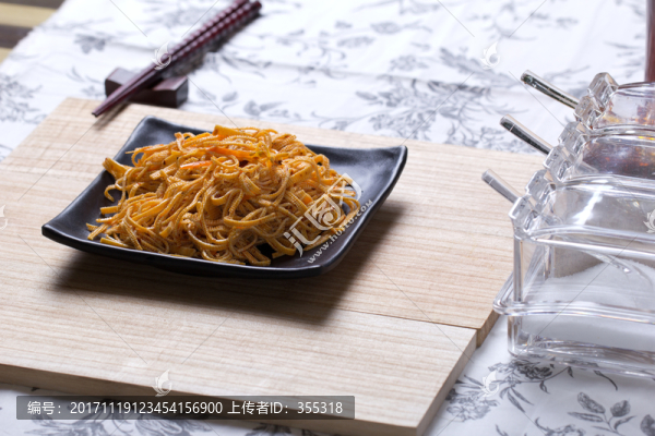 拌豆腐皮,豆腐絲,涼菜