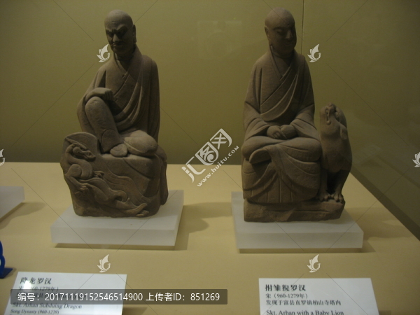 宋羅漢雕像