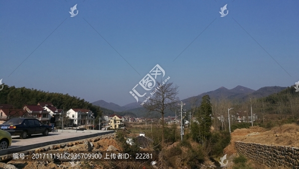 新農(nóng)村建設(shè)下村里的別墅