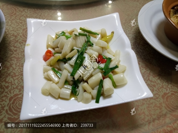 涼拌藕心菜