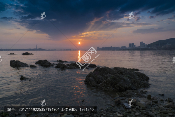 紅星海暮色