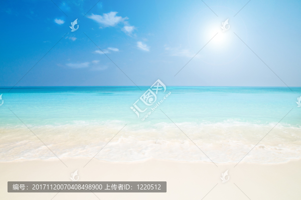 夏天在沙灘上