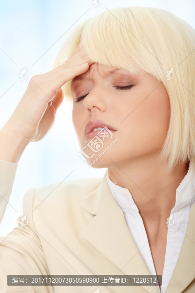 女人
