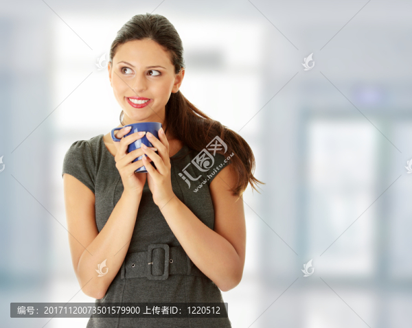 女人