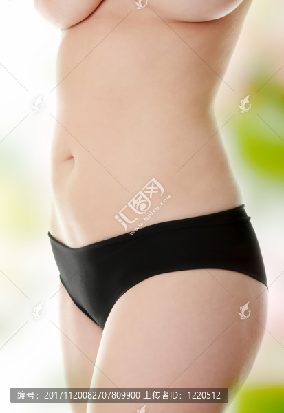 女人