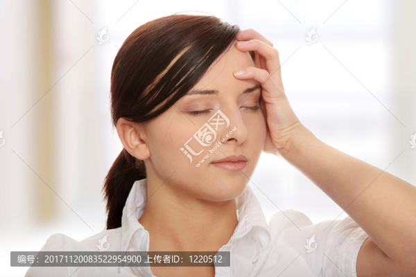 女人