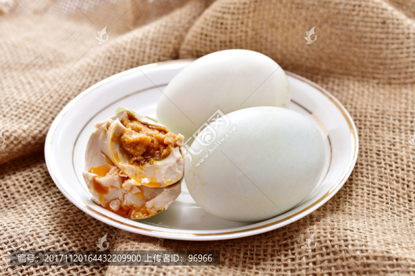 咸鴨蛋,鴨蛋,咸蛋,冒油鴨蛋