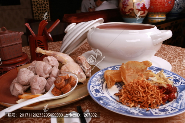煲湯