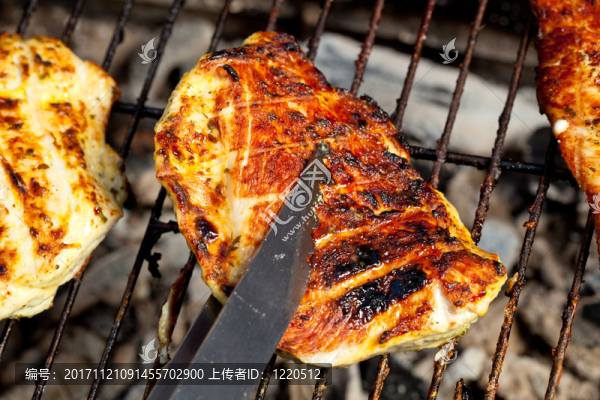 烤架上的肉