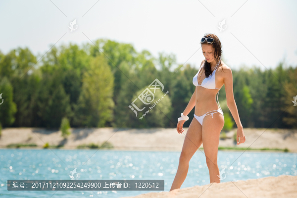 女人