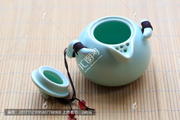 手抓壺