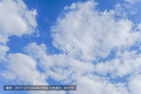 藍(lán)天白云
