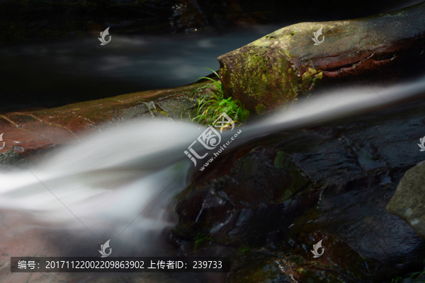 水之影
