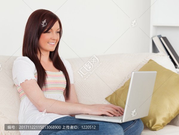 女人