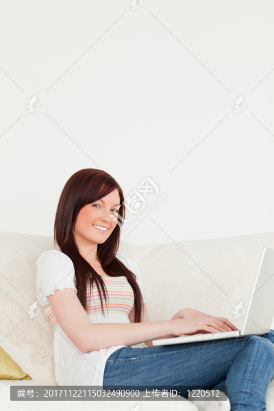 女人