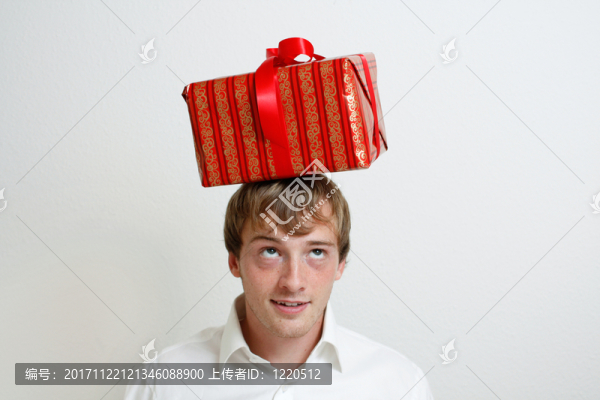 笑