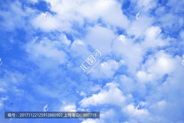 藍(lán)天白云