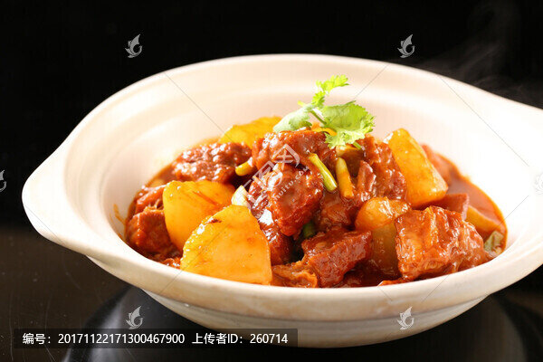 土豆燒牛肉