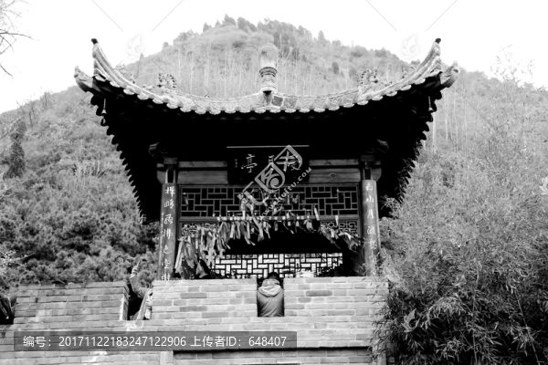 老照片唐觀音禪寺浸月亭,亭子