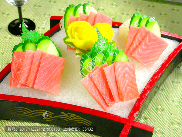 三文魚(yú)刺生