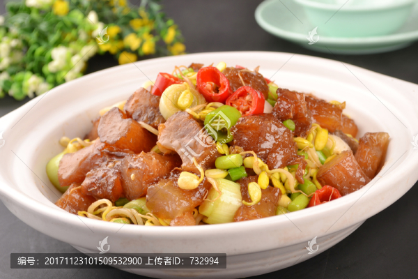 濃湯蹄筋嫩黃豆