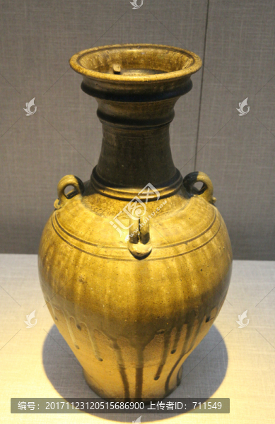 青釉四系盤口壺