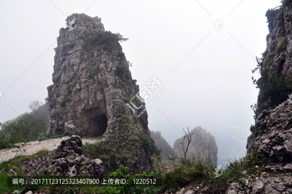 在monte,pasubio徒步旅行