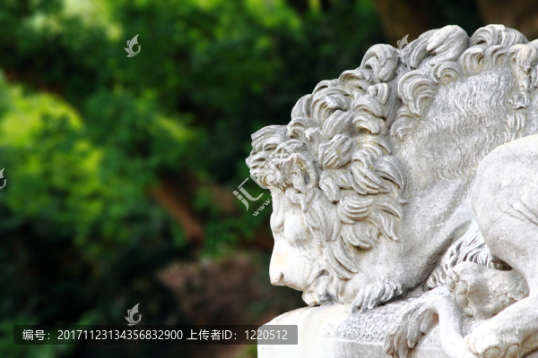 獅子雕像