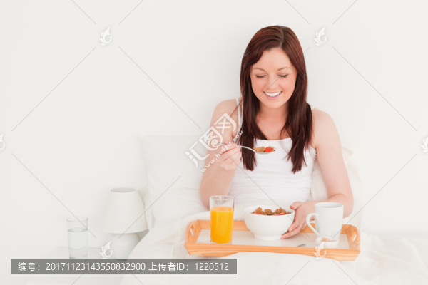 女人