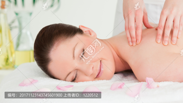 女人