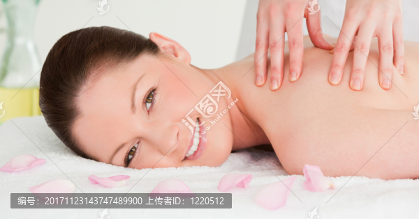 女人