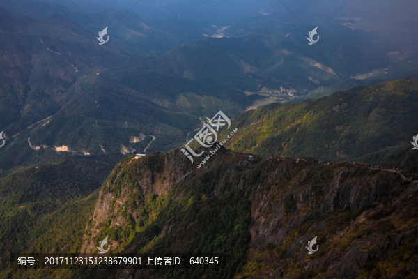 金子山
