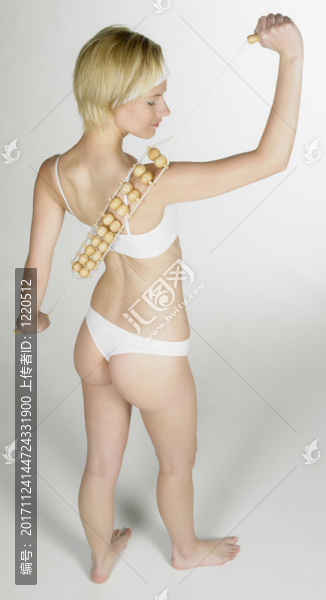 女人