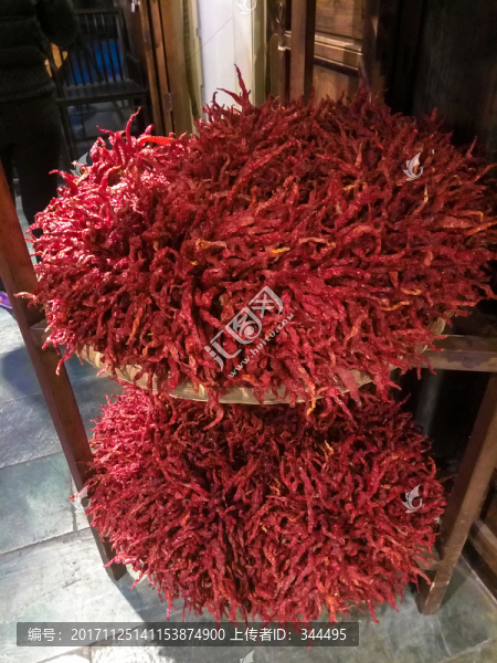 辣椒堆辣椒串一大堆干辣椒紅辣椒