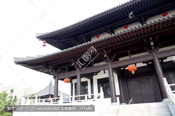中式建筑屋檐翹角