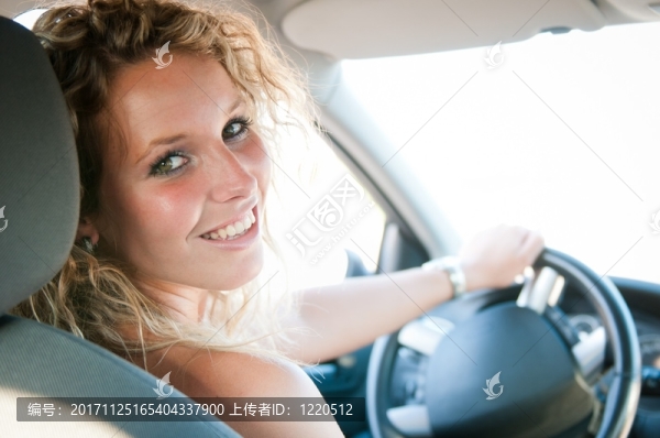 女人