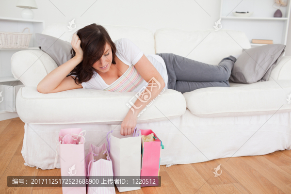 女人