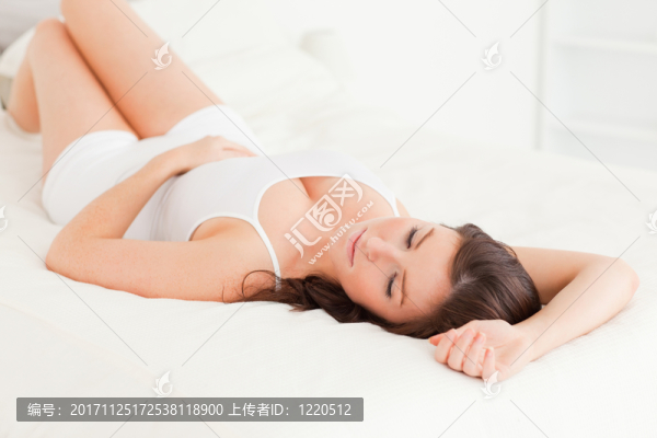 女人