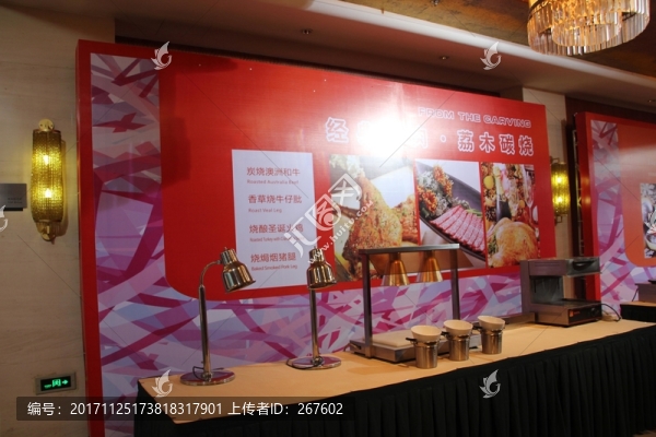餐桌