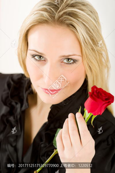 女人