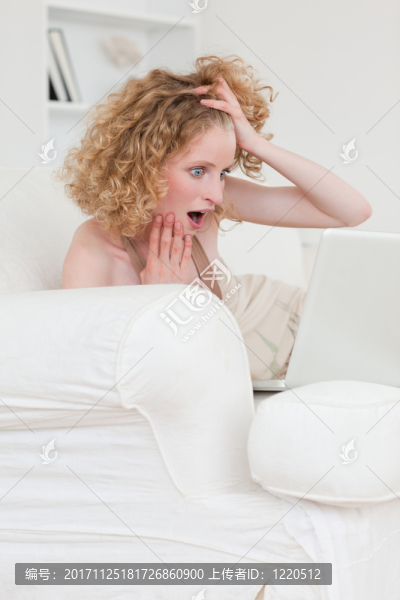 女人