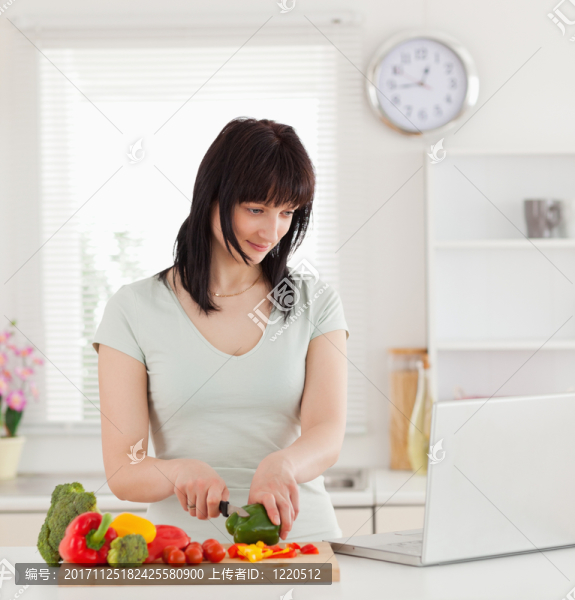 女人