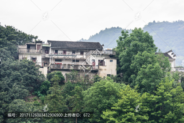 新安江十里畫廊兩岸民居