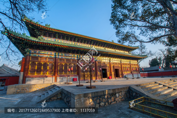 北京正覺寺,三圣殿