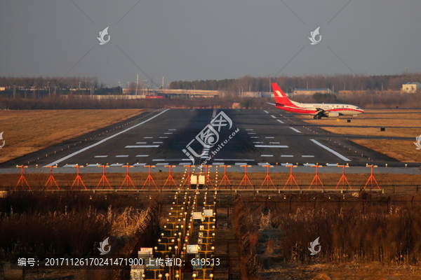 飛機跑道,飛機