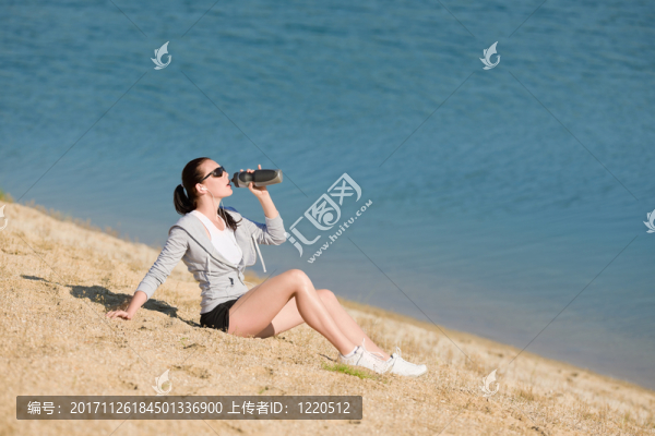 女人