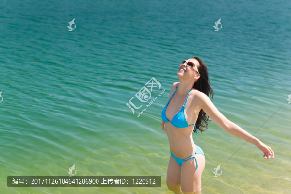 女人